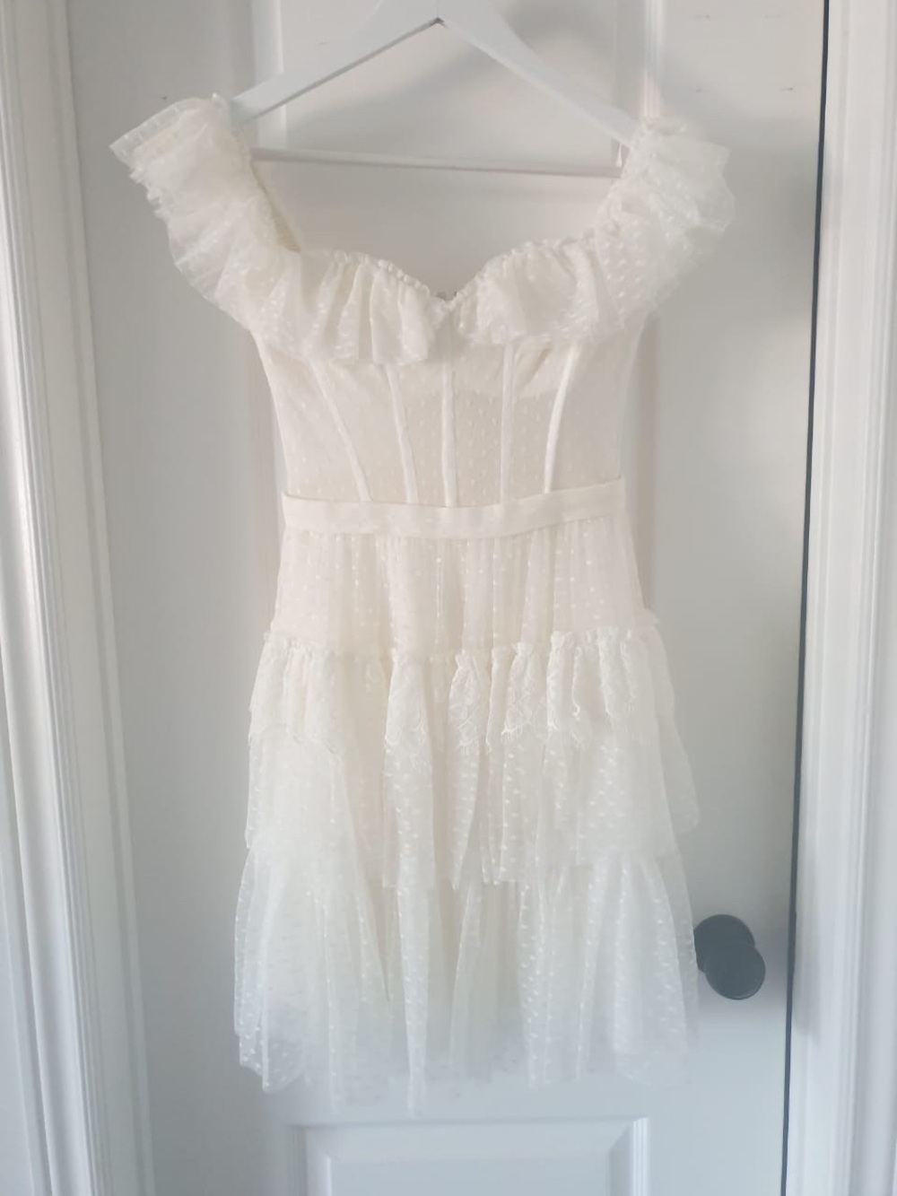 BCBGMaxAzria Cream Ruffled Off-Shoulder Tiered Dress